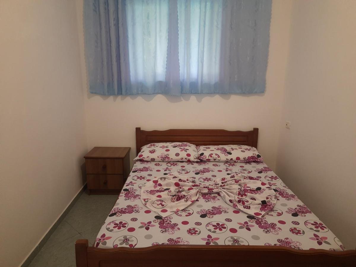 Hillside Apartments Borsh Luaran gambar